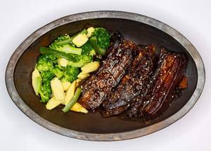 Smoked Pork Ribs With Bamboo Shoots