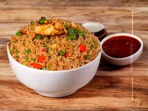 Chicken schezwan fried rice