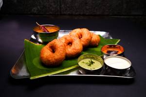 Medu Vada