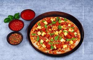 Spicy paneer pizza