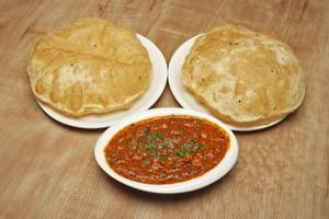 Channa Bhatura