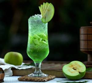 Green apple