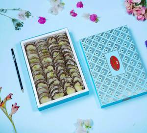 Khoya Chocolate Cake