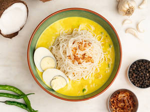 Chicken Coconut Stew Khao Suey Noodles