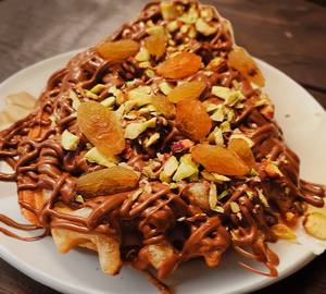 Waffle with Honey Nuts and Fruits