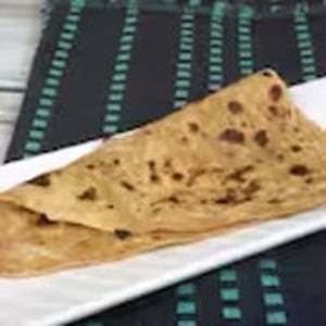 Pyaj Ka Paratha (2pcs)