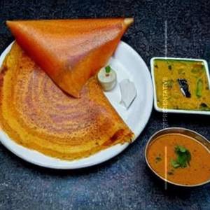 Onion Rava  Sada Dosa