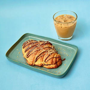 Vietnamese Coffee & Croissant Combo
