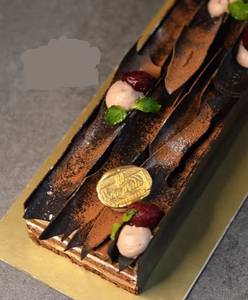 Eggless swiss chips square cake [500 g]