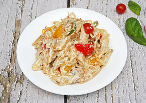 Veg white sauce pasta