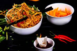 Chilli Garlic Noodles