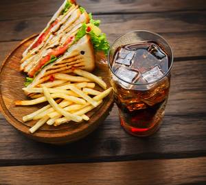 Bread Omeltte Chicken Chesse Sandwich + Chicken Finger + Coke [250 Ml]