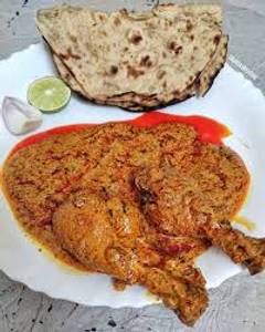 1 Chicken Leg Piece + 4 Tandoori Roti