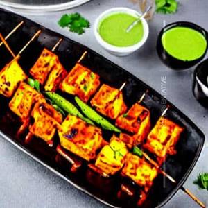 Charcoal paneer tikka masala