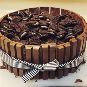 Kitkat Cake    