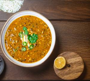 Dal tadka black
