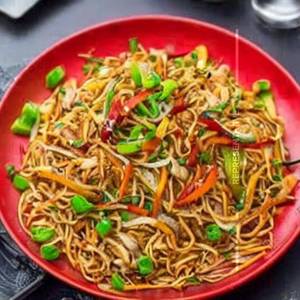 Chicekn Pan Fried Noodle