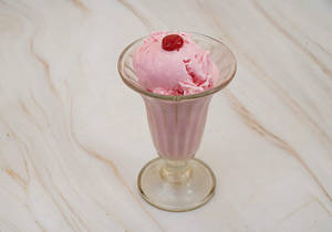 Strawberry Ice Cream