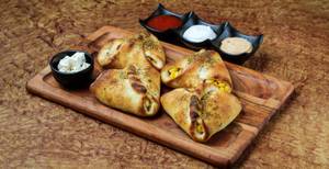 Spicy Paneer Parcel 1pc