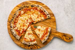 Poppins Farm Fresh Pizza