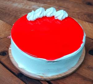 Strawberry Cake 1kg Eggless.