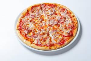 Onion Tomato Pizza