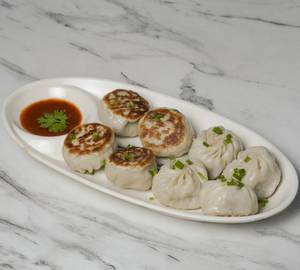 Veg Kothey momo 8pcs