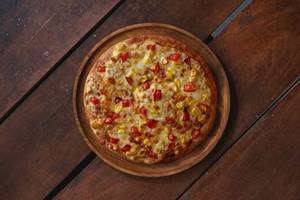 Veggie Overloaded (onion tomato corn jalapeno blk olives) [6 slices]