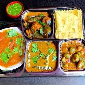 Gujarati Mini Lunch