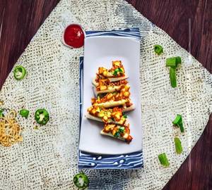Cheese chilli paneer open sandwich                                                       