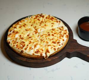 Queen Margherita Pizza