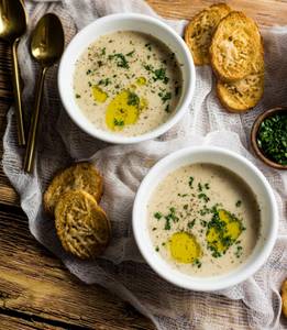 Chicken Hot Garlic Soup 