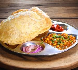 Chola- bhatura