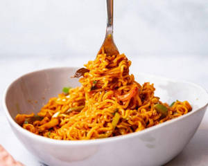 Schezwan Maggi 300gm