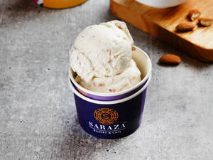 ROASTED ALMOND ICE CREAM SF