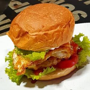 Burger hut super chicken 