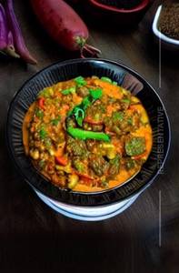 Veg keema curry