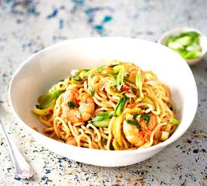 Schezwan Prawn Noodles