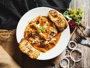 Veg Mixed Sauce Pasta