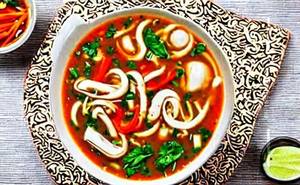 Tom yum soup