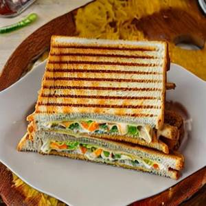 Veg Cheese Sandwich