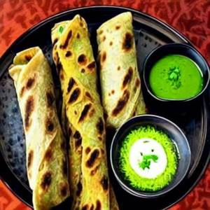 Aloo Schezwan Roll