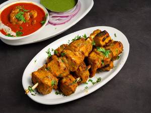 Chicken Reshmi Kebab Masala (Gravy)