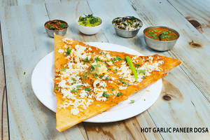 Hot Garlic Paneer Dosa