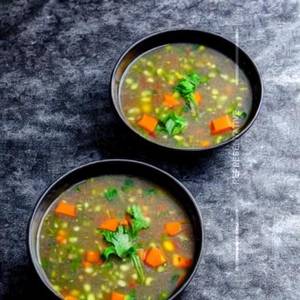 Chicken Talumein Soup