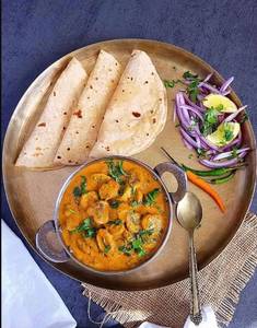 Mushroom Masala+4 Butter Tandoori Roti                                                                                 
