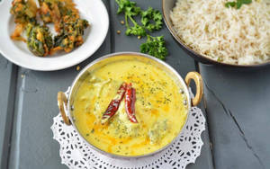 Kadhi Pakoda