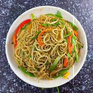 Singapore Style Vegetable Noodles