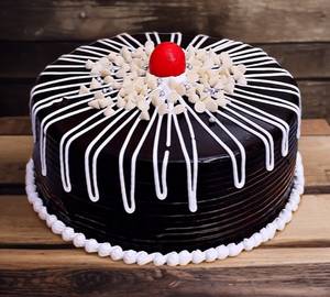 Flower Design Choco Chips Chocolate Cake
