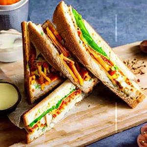Paneer Pyaz Sandwich